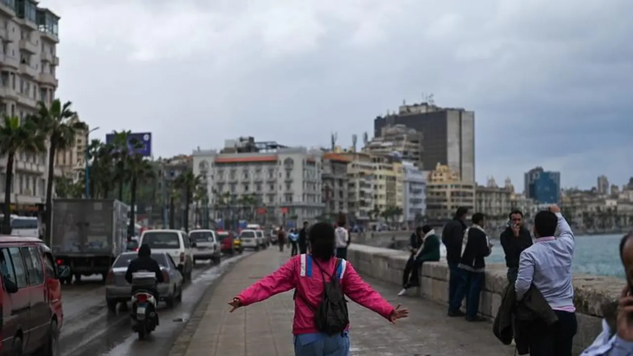 عاصفة كريسماس 2025 تهاجم الإسكندرية.. أمطار غزيرة ورياح قوية خلال أيام